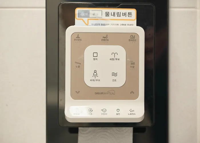 글랜하우스&글랜스토어 아파트 *